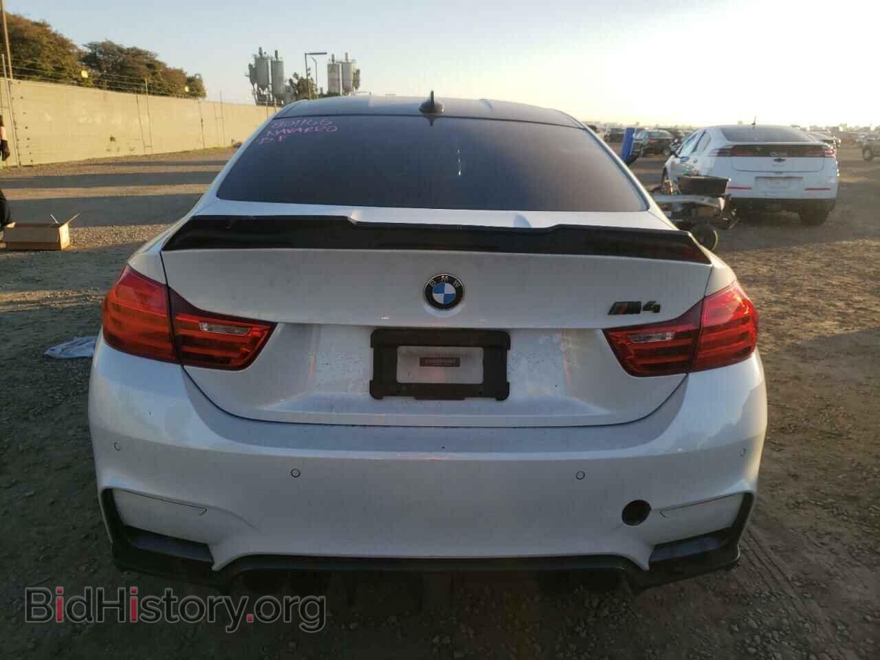 2015 BMW M4 - VIN: WBS3R9C53FK332597 - Фото 6