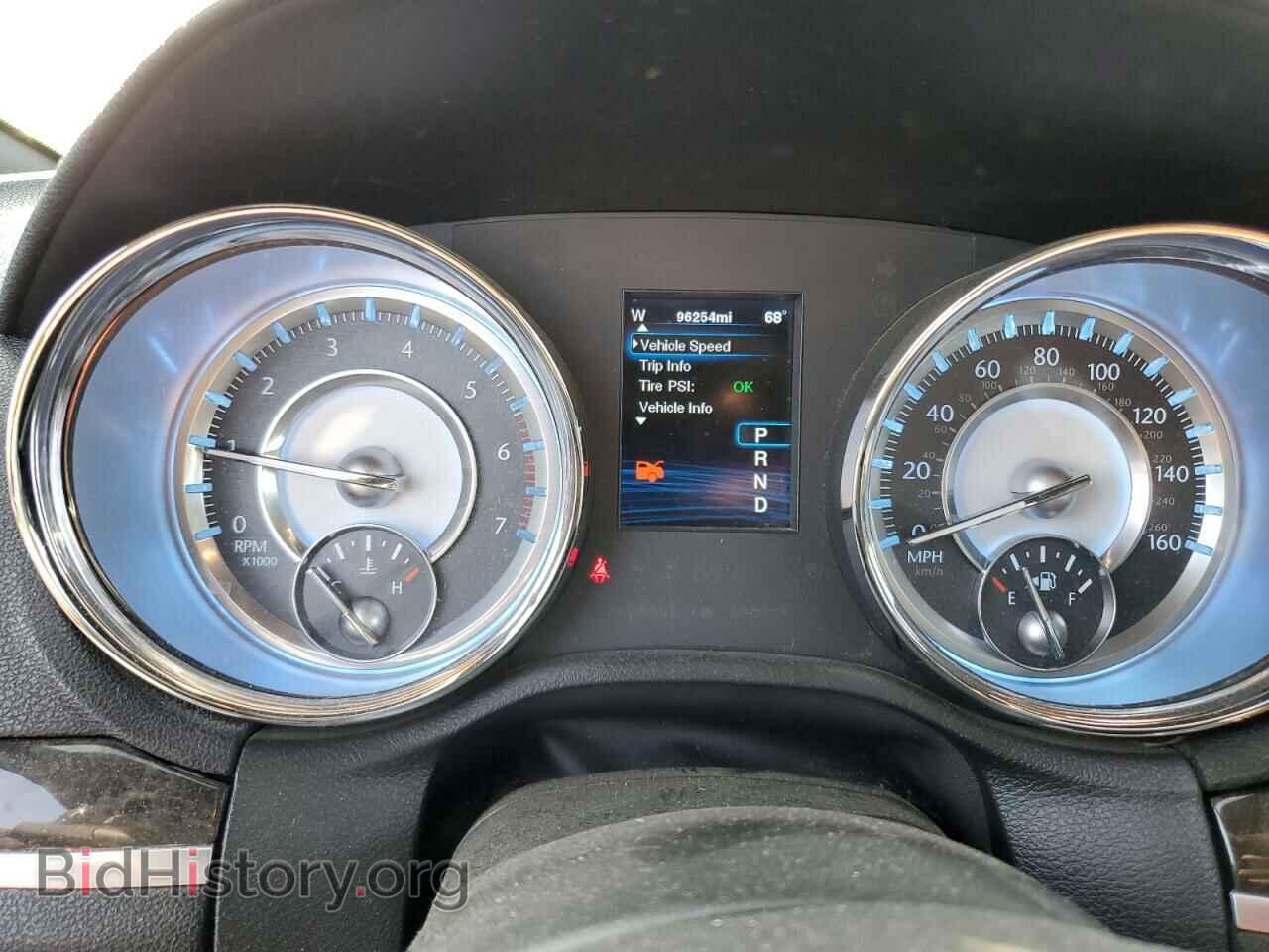 2012 CHRYSLER 300 - VIN: 2C3CCAETXCH256180 - Фото 9
