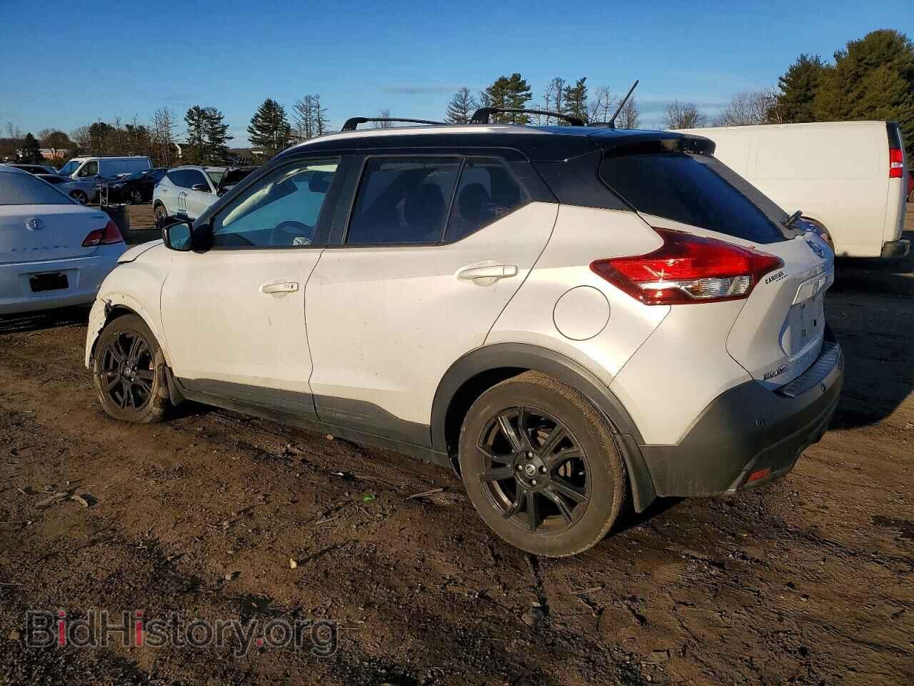 2020 NISSAN KICKS - VIN: 3N1CP5CV2LL501169 - Фото 2