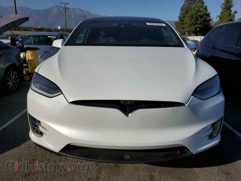 2020 Tesla MODEL X (VIN 5YJXCBE24LF304322) — photo 5 of 13