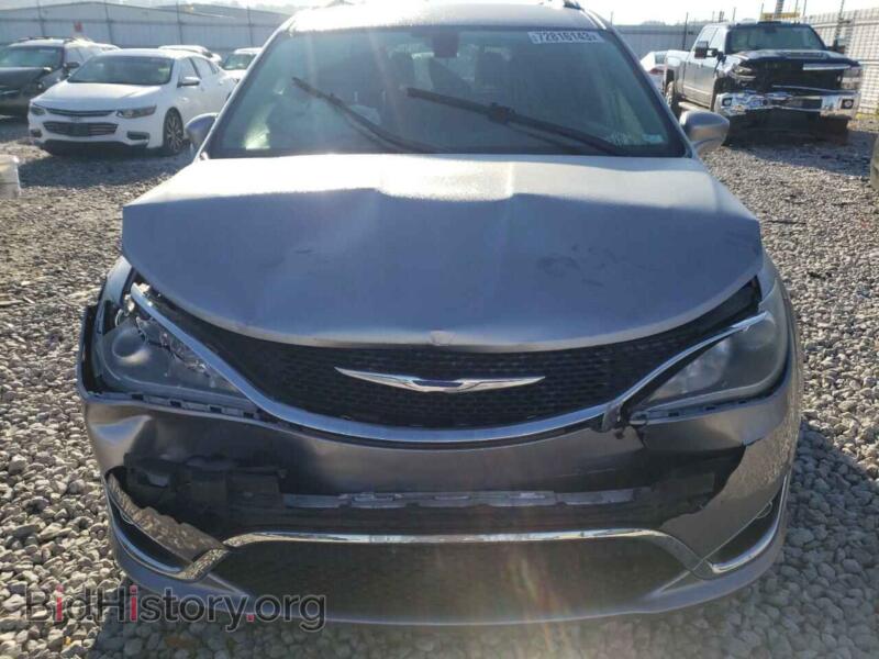 2018 Chrysler PACIFICA (VIN 2C4RC1BG8JR122742) — photo 5 of 13