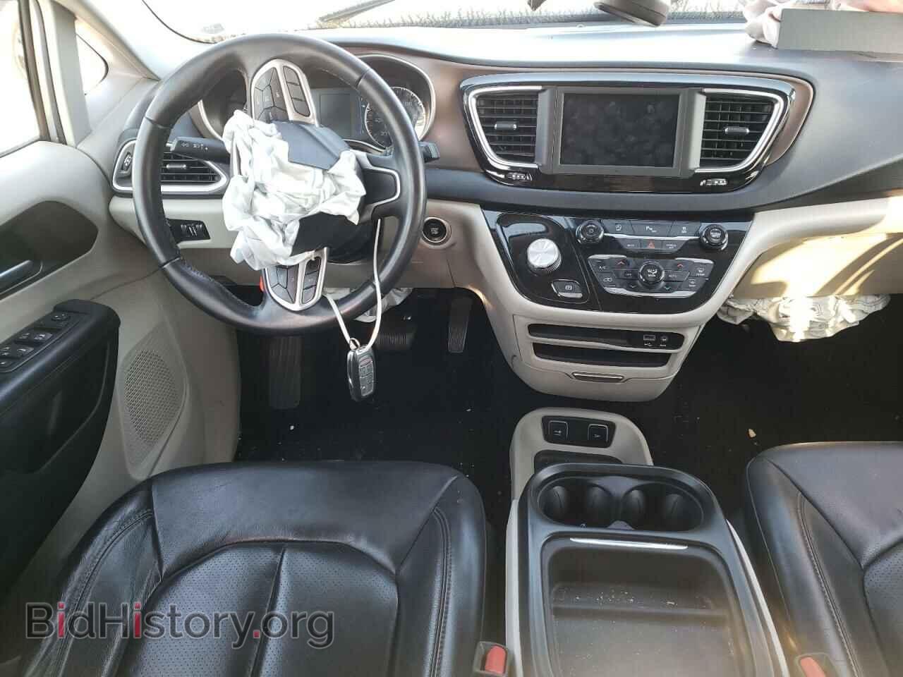 2018 CHRYSLER PACIFICA - VIN: 2C4RC1BG8JR122742 - Photo 8