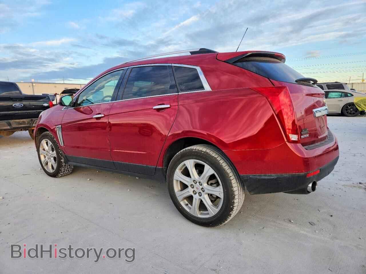 2016 CADILLAC SRX - VIN: 3GYFNCE39GS582922 - Photo 2