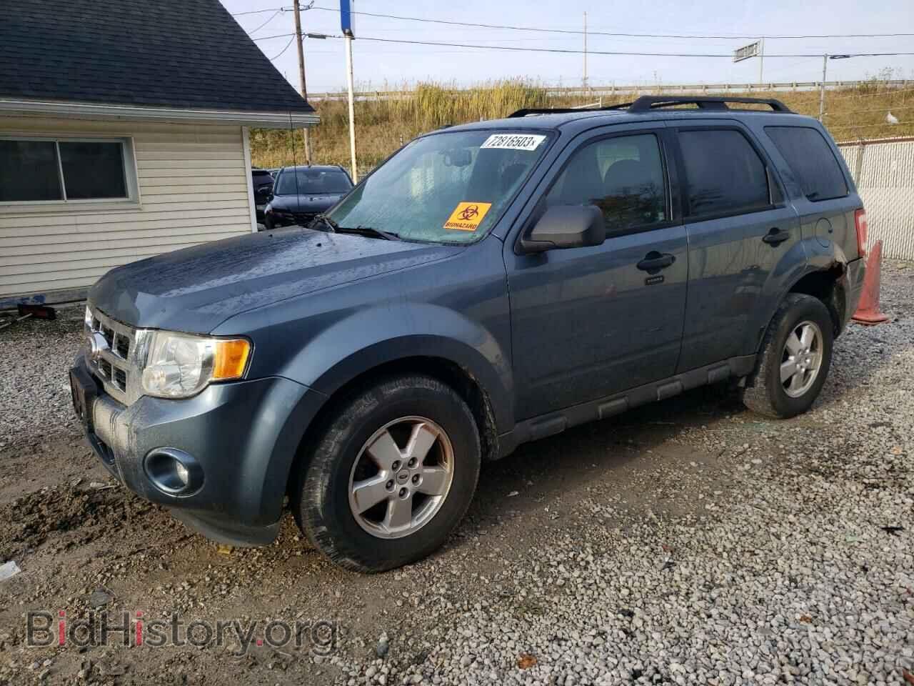 Фотография 1FMCU0D73BKB02291 - FORD ESCAPE 2011