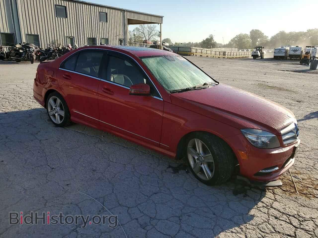 2011 MERCEDES-BENZ C-CLASS - VIN: WDDGF8BB4BR144262 - Фото 4