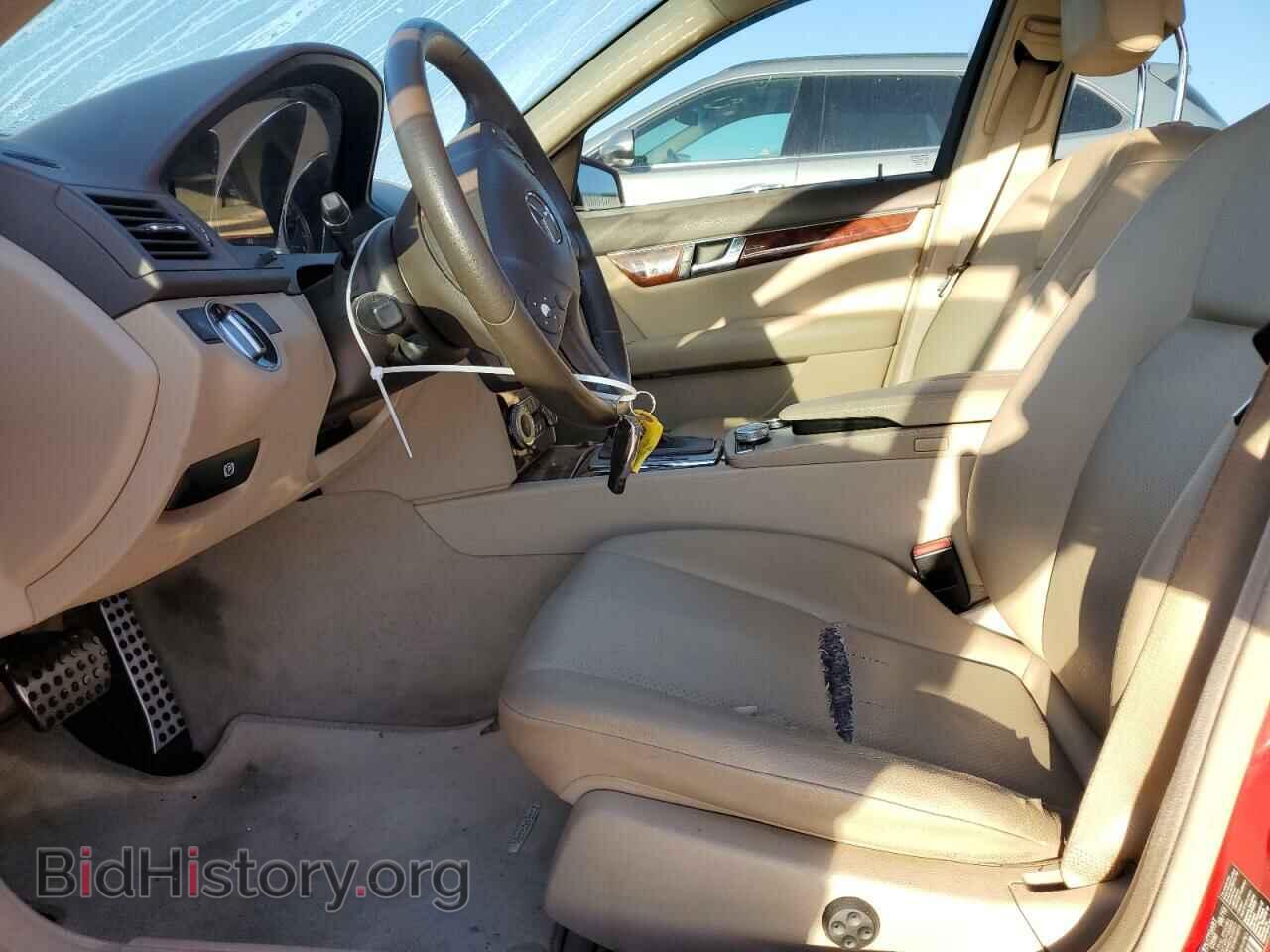 2011 MERCEDES-BENZ C-CLASS - VIN: WDDGF8BB4BR144262 - Фото 7