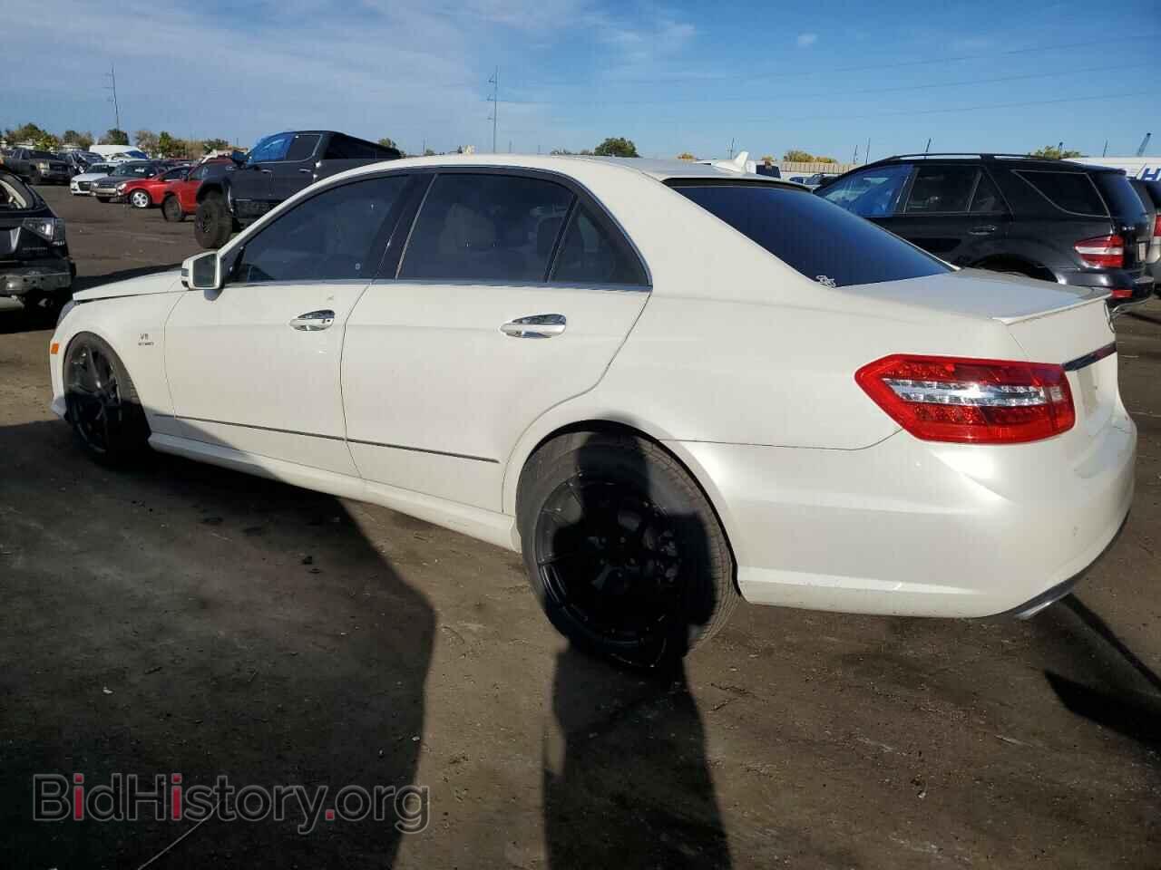 2012 MERCEDES-BENZ E-CLASS - VIN: WDDHF9BB6CA528828 - Фото 2