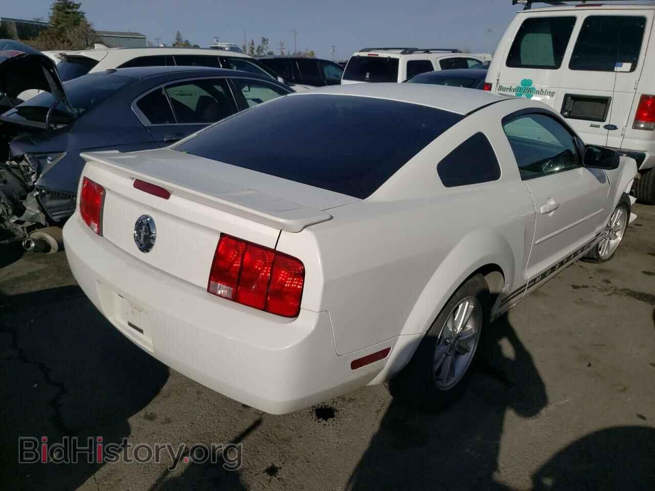 2007 FORD MUSTANG - VIN: 1ZVFT80N175257514 - Фото 3