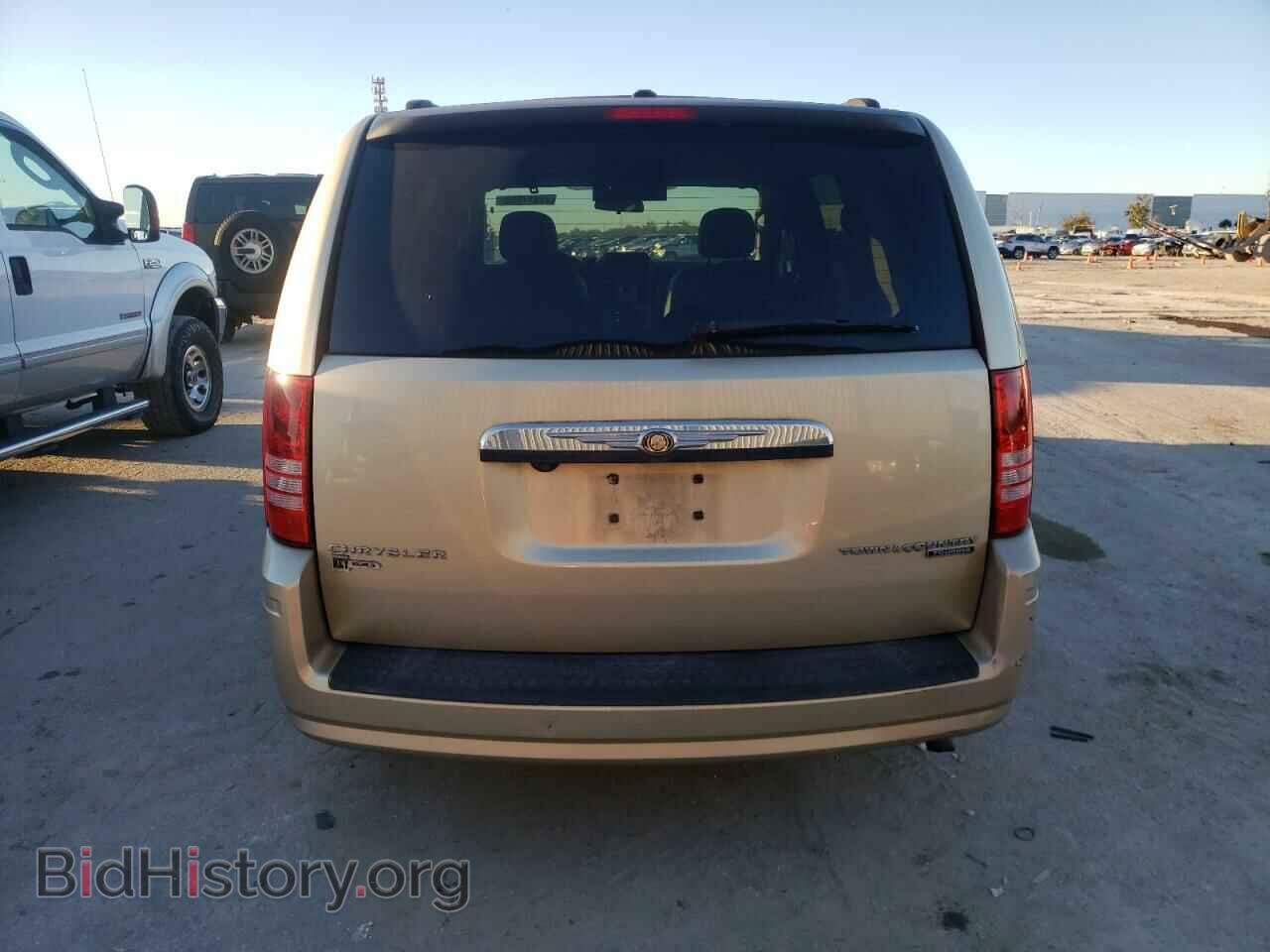 2010 CHRYSLER MINIVAN - VIN: 2A4RR8D12AR495348 - Фото 6