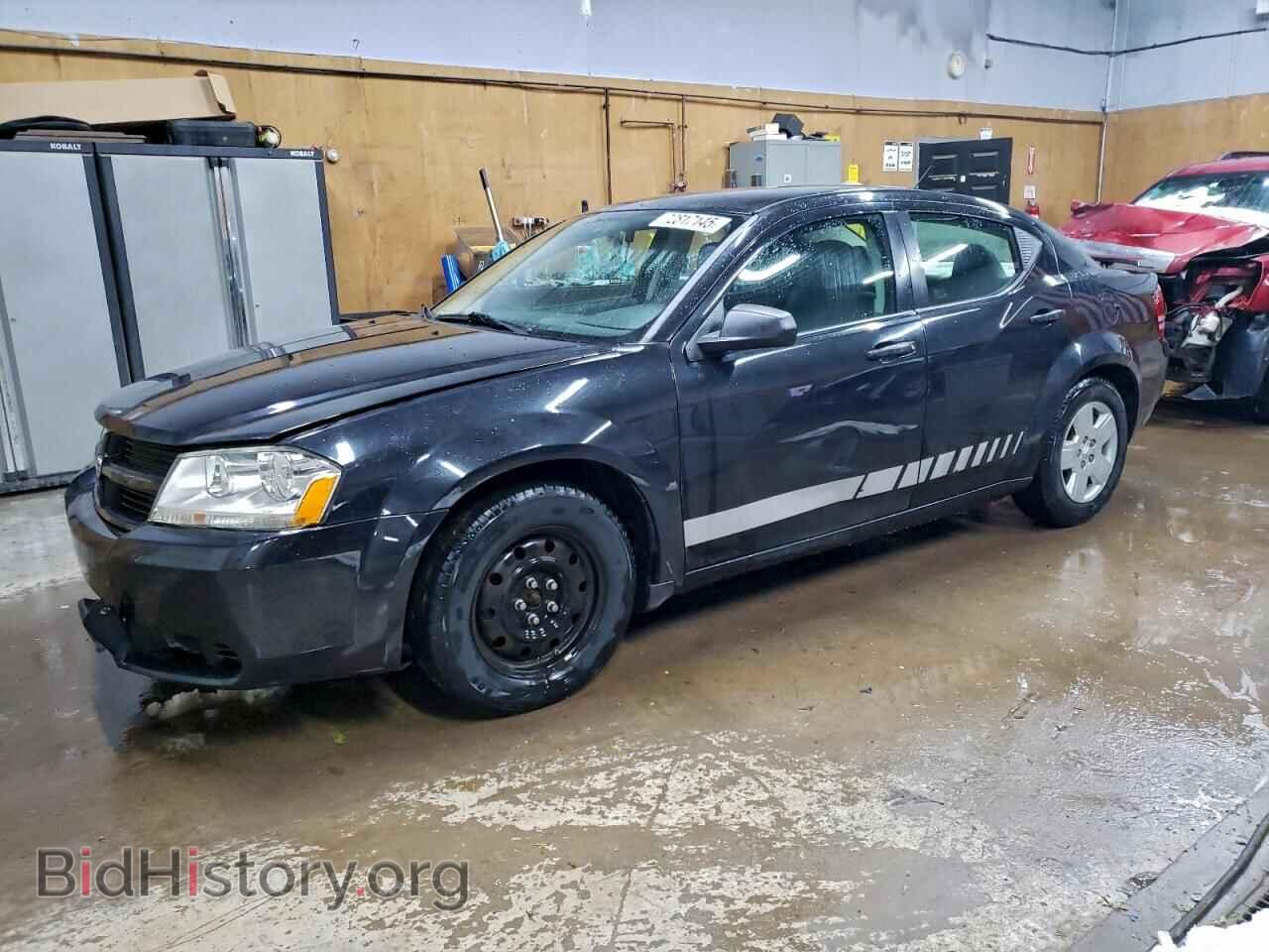 Photo 1B3LC46K18N121057 - DODGE AVENGER 2008