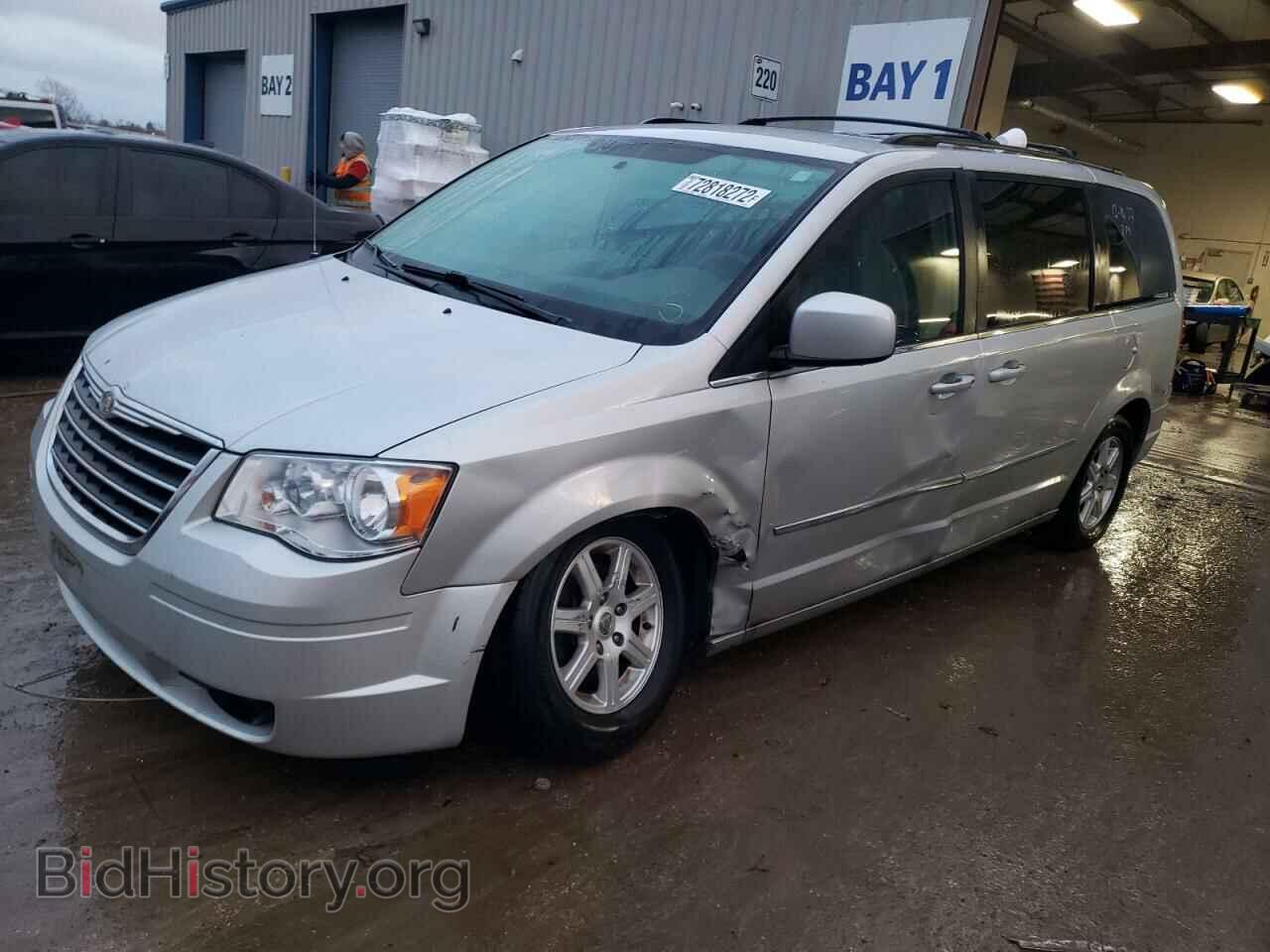 Photo 2A4RR5D1XAR393679 - CHRYSLER MINIVAN 2010