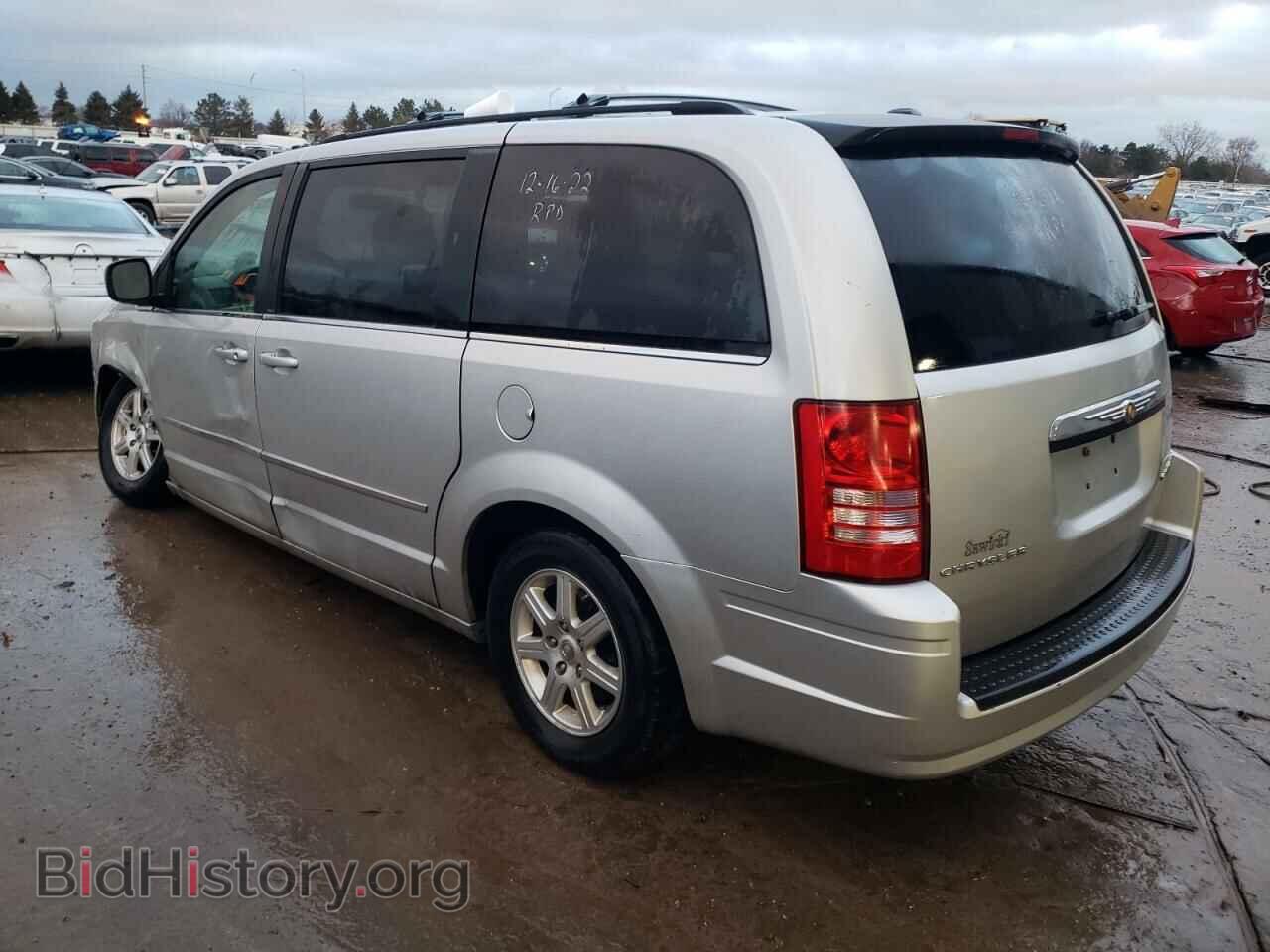 2010 CHRYSLER MINIVAN - VIN: 2A4RR5D1XAR393679 - Фото 2