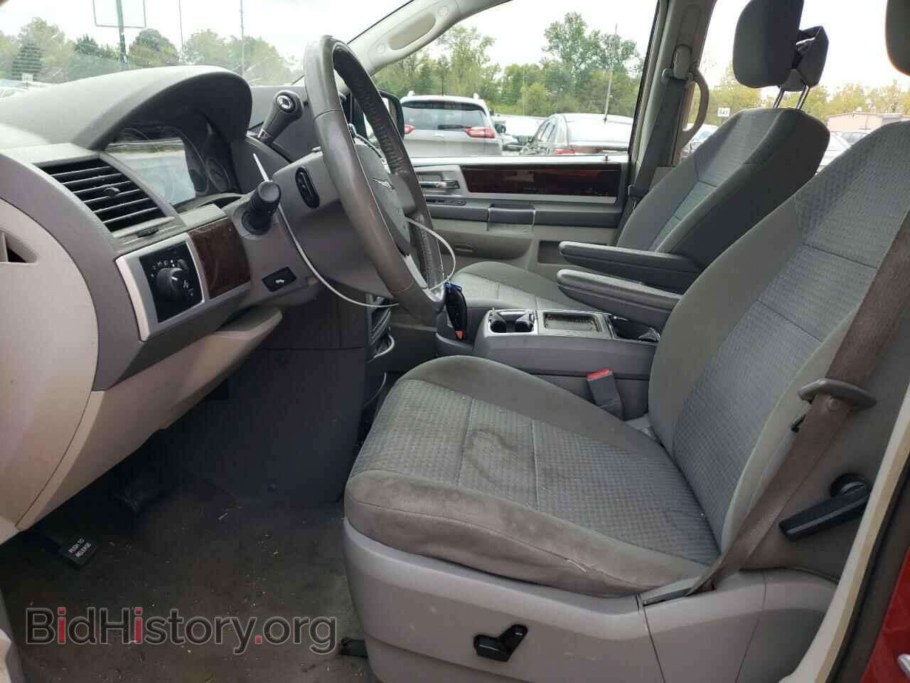 2010 CHRYSLER MINIVAN - VIN: 2A4RR5DX7AR442762 - Фото 7