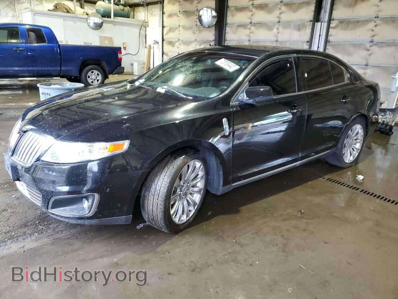 Photo 1LNHL9FT3AG607885 - LINCOLN MKS 2010