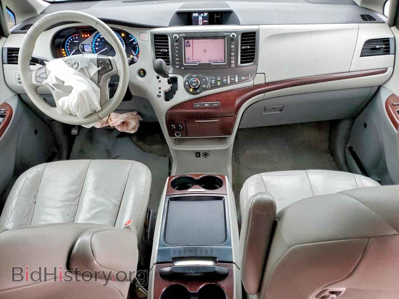 2011 TOYOTA All Models - VIN: 5TDDK3DC6BS022859 - Фото 8