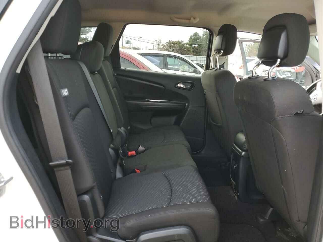 2018 DODGE JOURNEY - VIN: 3C4PDCAB9JT228183 - Фото 11