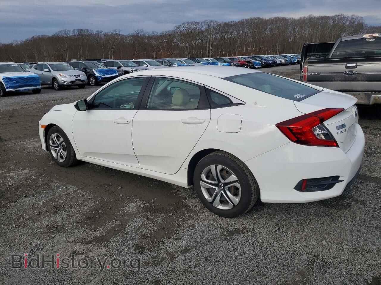 2018 HONDA CIVIC - VIN: 19XFC2F52JE208857 - Фото 2