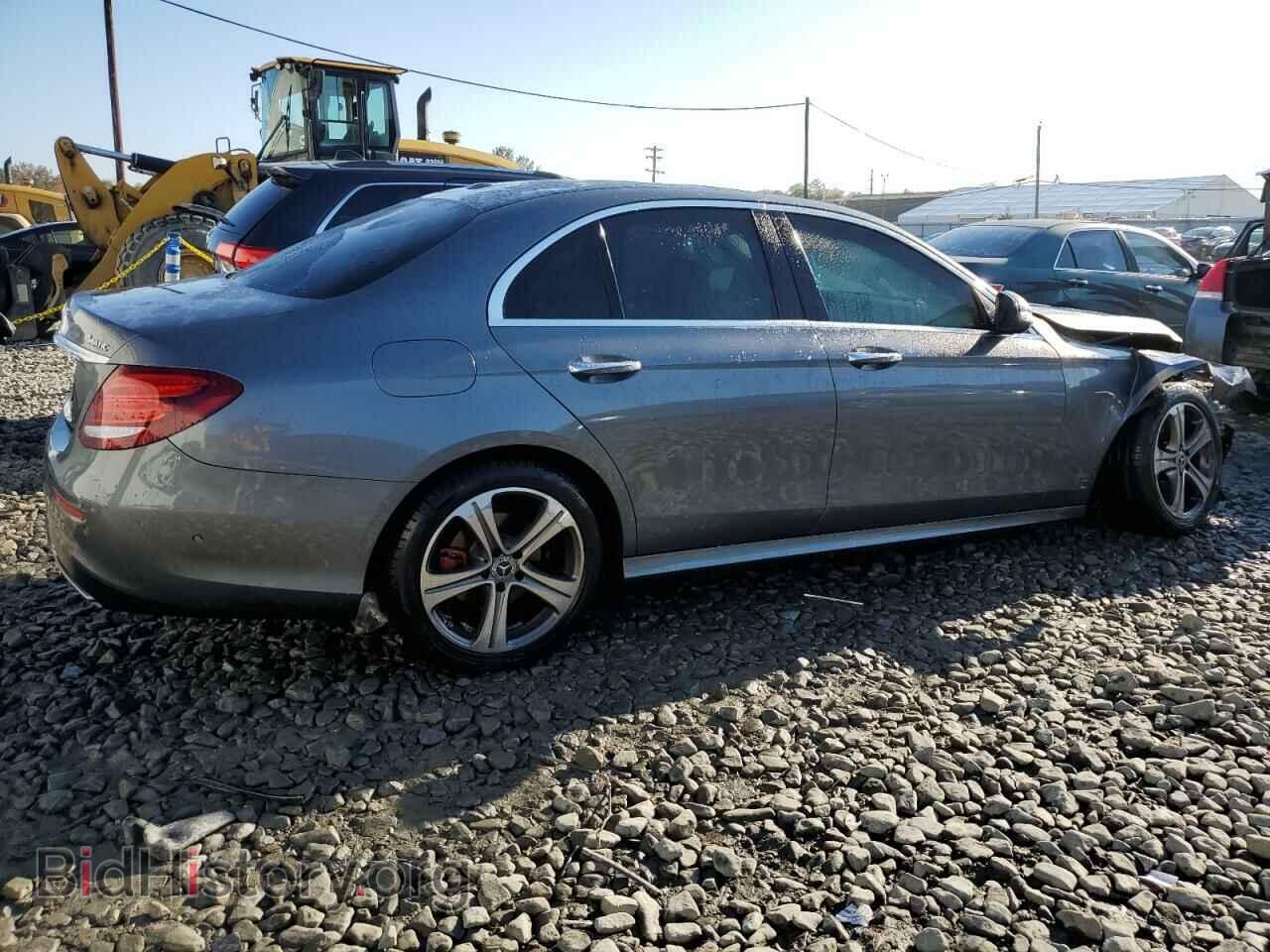2018 MERCEDES-BENZ E-CLASS - VIN: WDDZF4KBXJA293872 - Фото 3