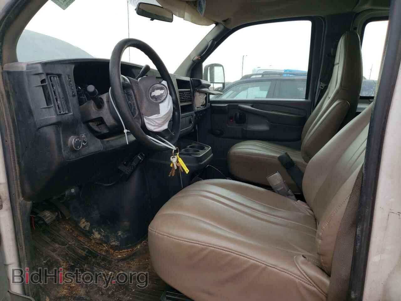 2009 CHEVROLET EXPRESS - VIN: 1GCGG25K091175498 - Фото 7