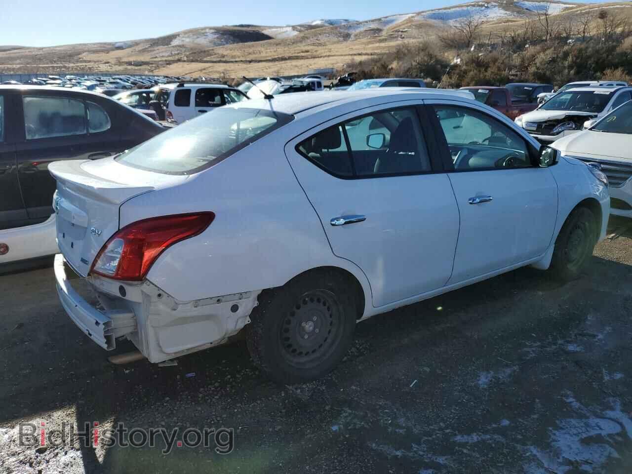 2015 NISSAN VERSA - VIN: 3N1CN7AP9FL918329 - Фото 3