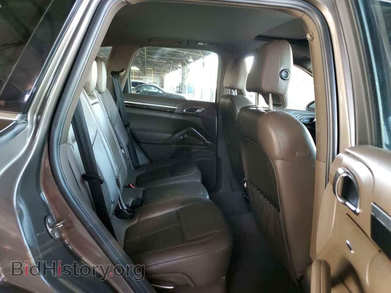 2011 PORSCHE CAYENNE - VIN: WP1AB2A29BLA42712 - Фото 10