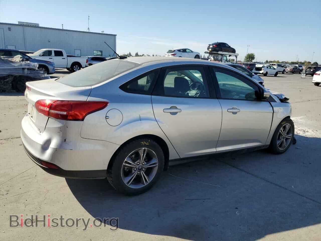 2018 FORD FOCUS - VIN: 1FADP3FE2JL279118 - Фото 3