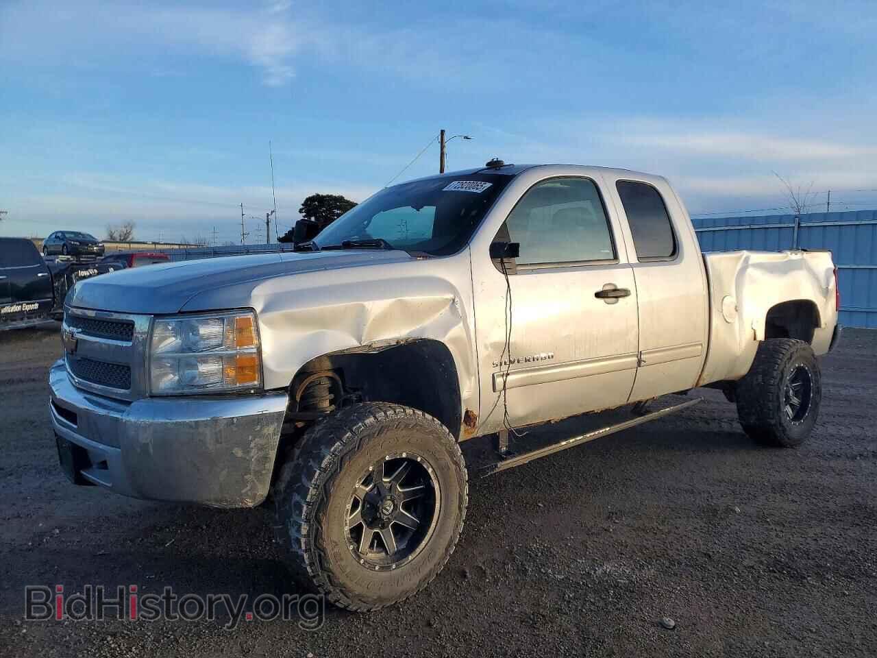 Photo 1GCRKSE72DZ290780 - CHEVROLET ALL Models 2013