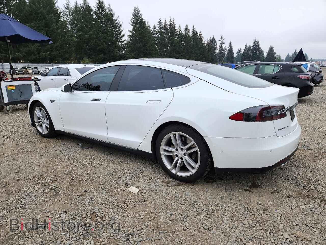 2015 TESLA MODEL S - VIN: 5YJSA1E2XFF118329 - Фото 2