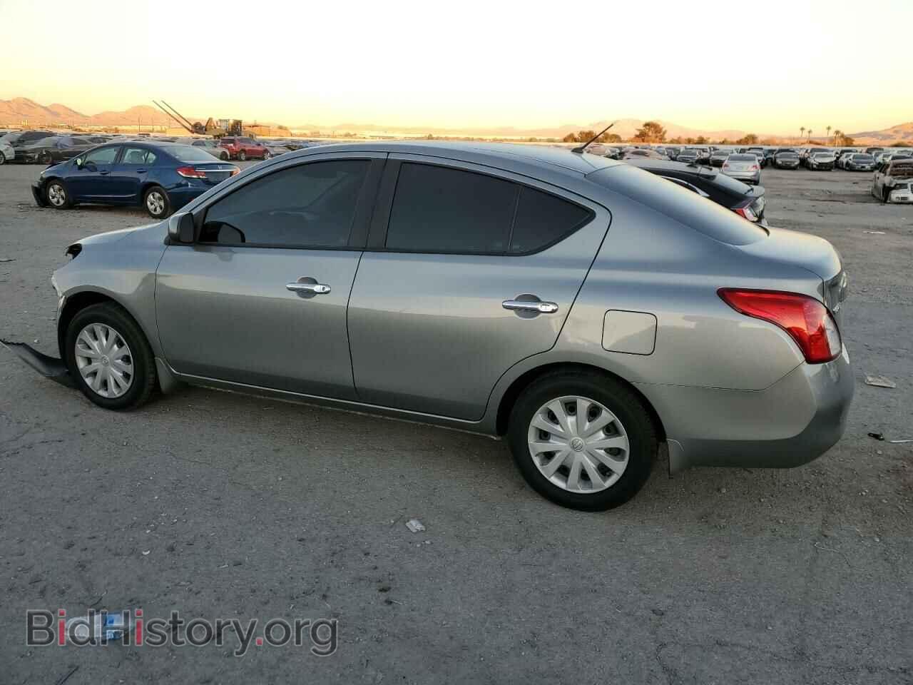 2012 NISSAN VERSA - VIN: 3N1CN7AP7CL883625 - Фото 2