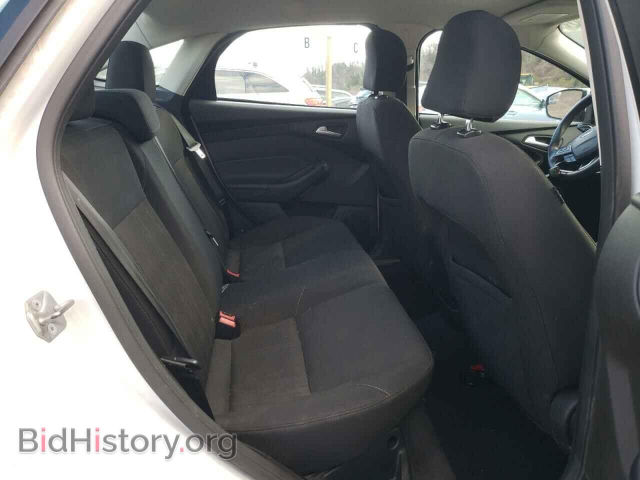 2016 FORD FOCUS - VIN: 1FADP3F24GL269575 - Photo 10