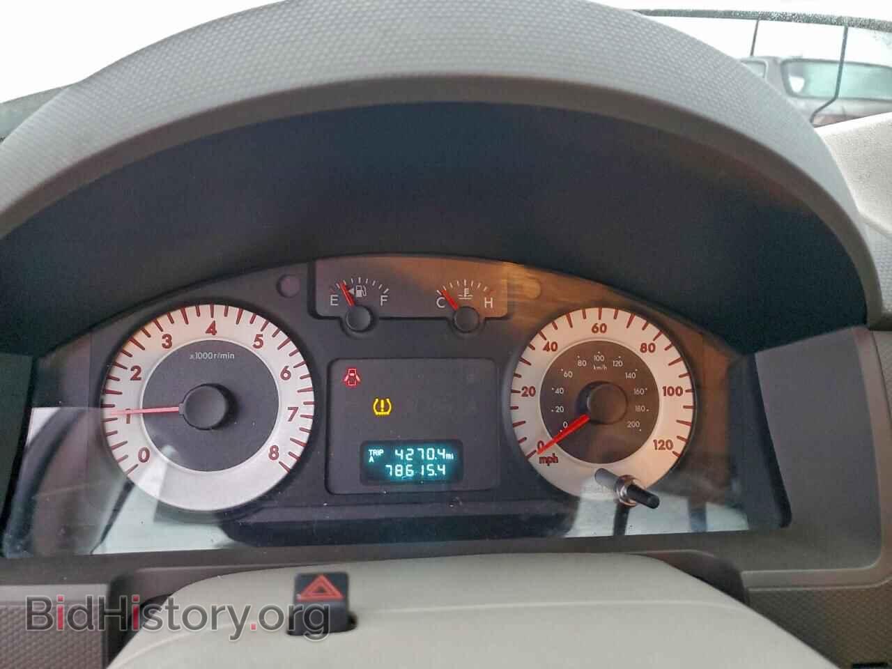 2011 MAZDA TRIBUTE - VIN: 4F2CY9C78BKM05842 - Фото 9