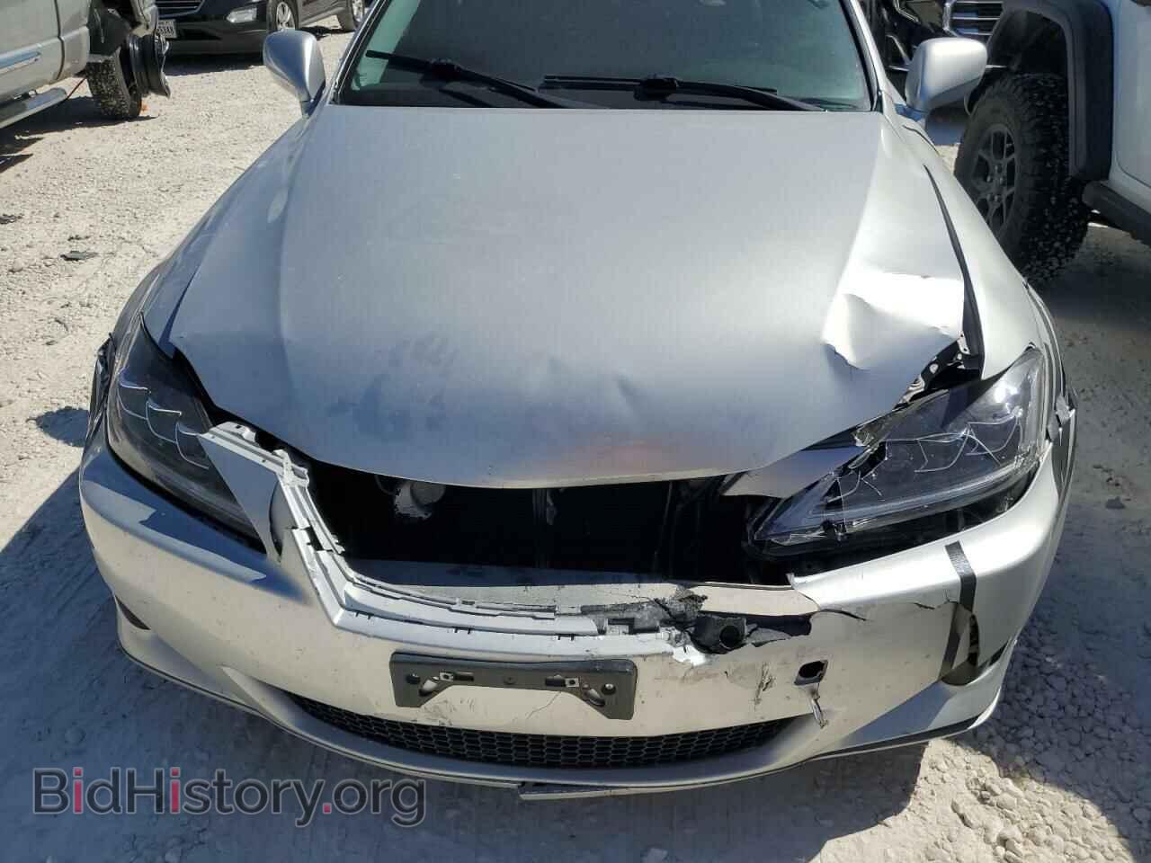 2007 LEXUS IS - VIN: JTHBK262272029861 - Photo 11