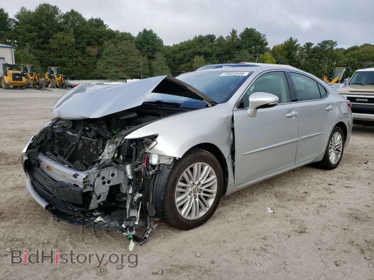 Фотография JTHBK1GG1F2179592 - LEXUS ES350 2015