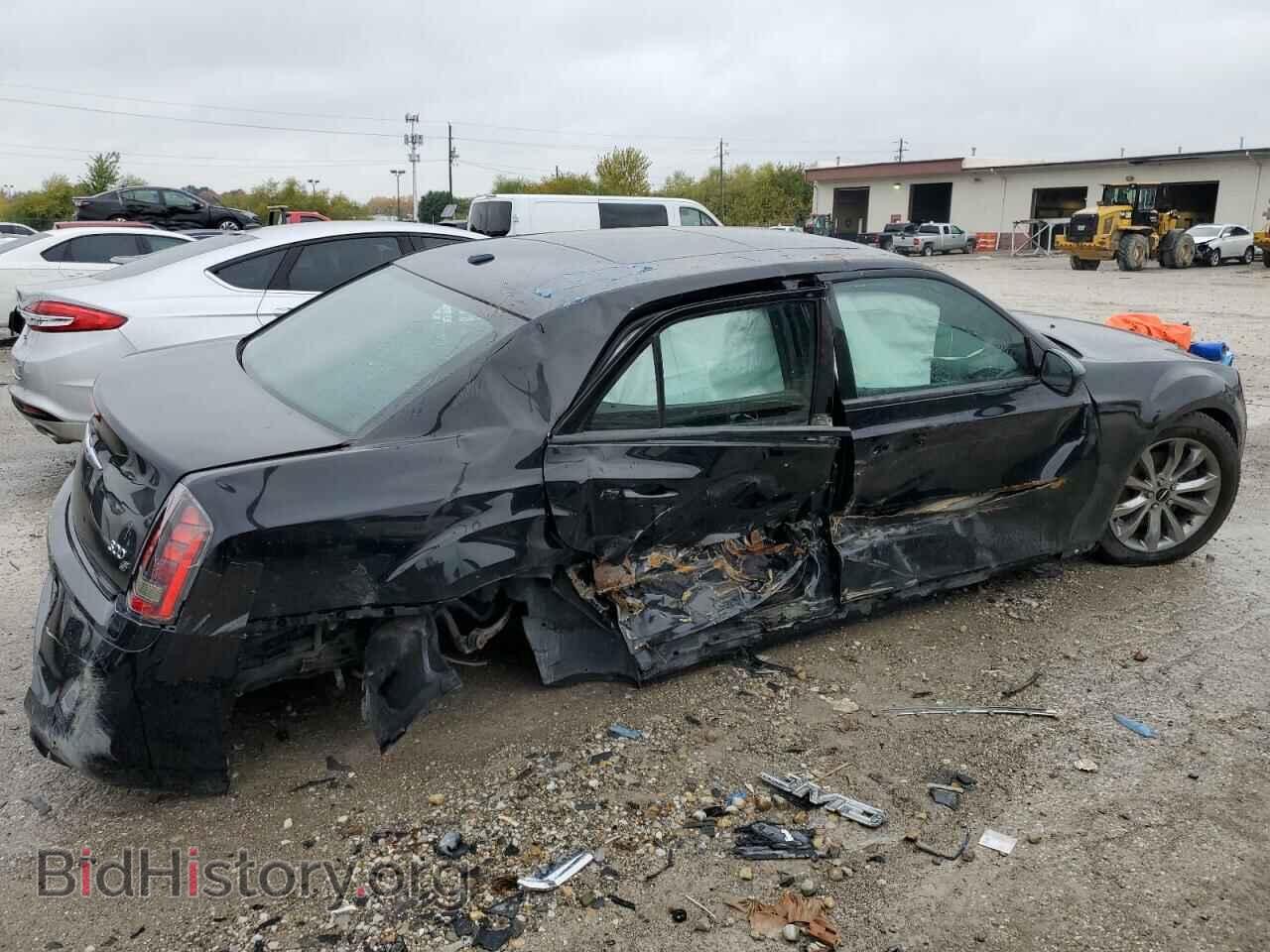 2014 CHRYSLER 300 - VIN: 2C3CCAGG0EH384012 - Фото 3