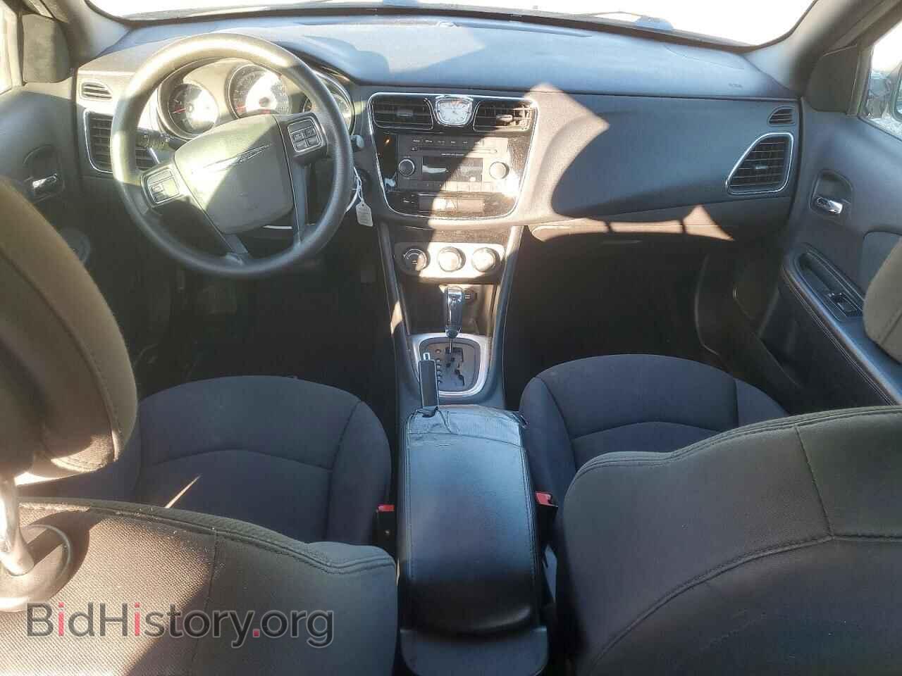 2012 CHRYSLER 200 - VIN: 1C3CCBAB2CN223250 - Фото 8