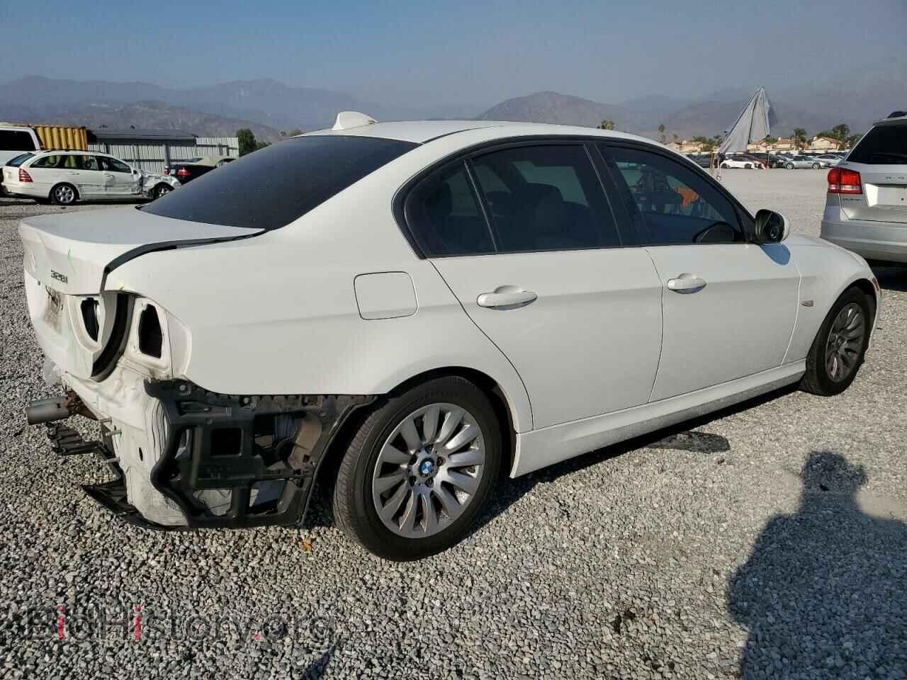 2009 BMW 3 SERIES - VIN: WBAPH57539NL79918 - Фото 3