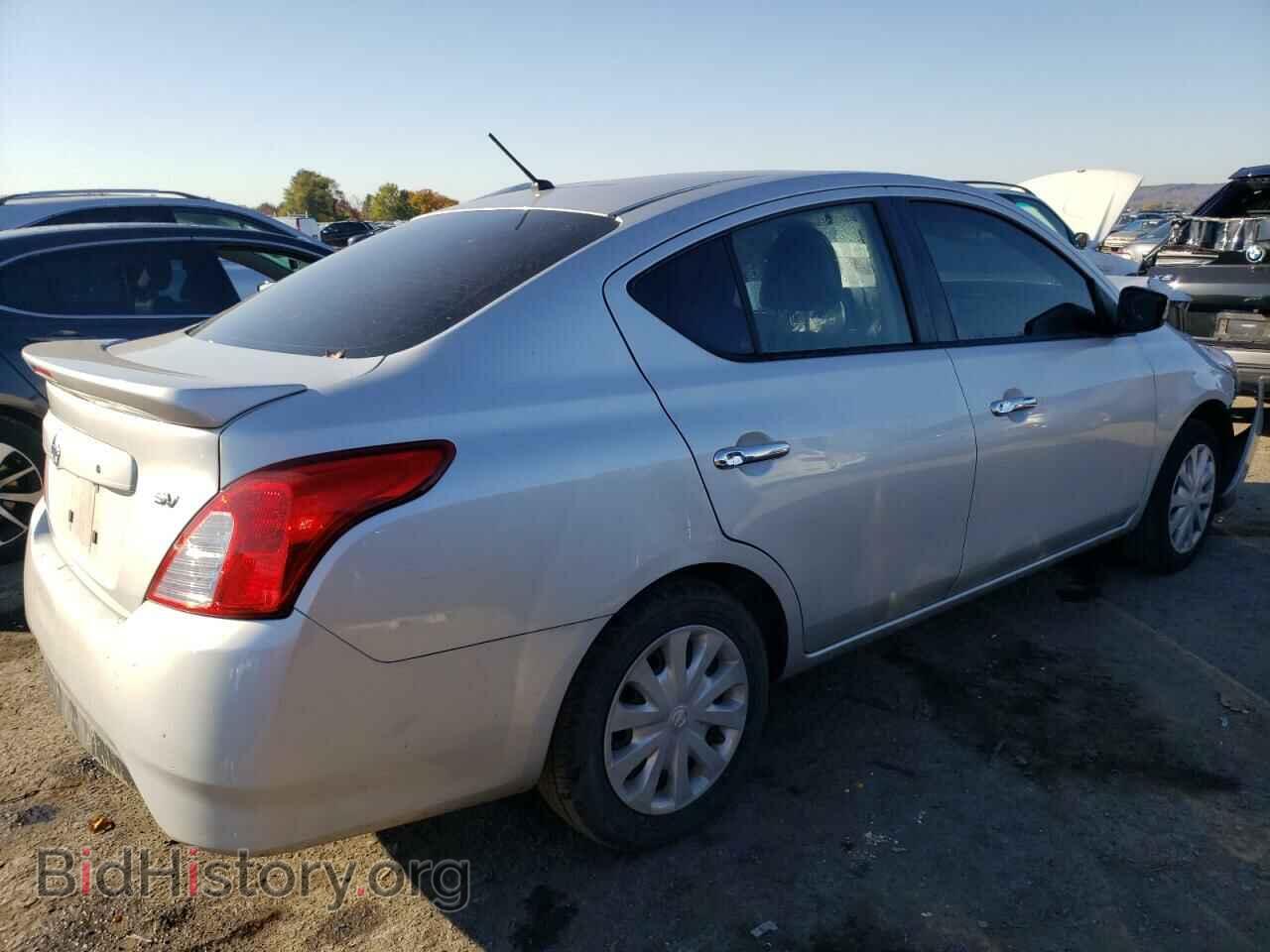 2017 NISSAN VERSA - VIN: 3N1CN7AP2HK466958 - Фото 3