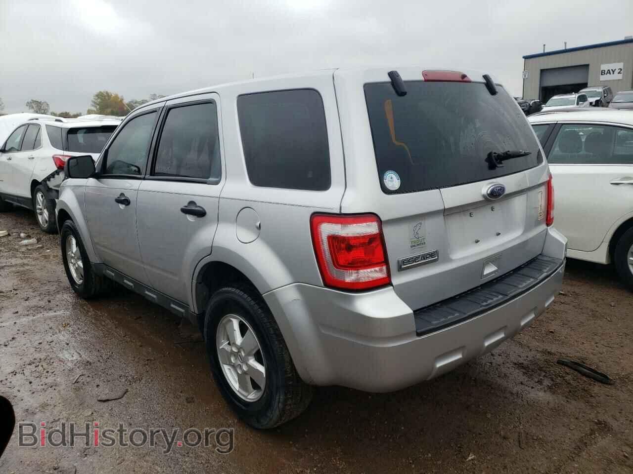 2010 FORD ESCAPE - VIN: 1FMCU0C73AKB27644 - Фото 2