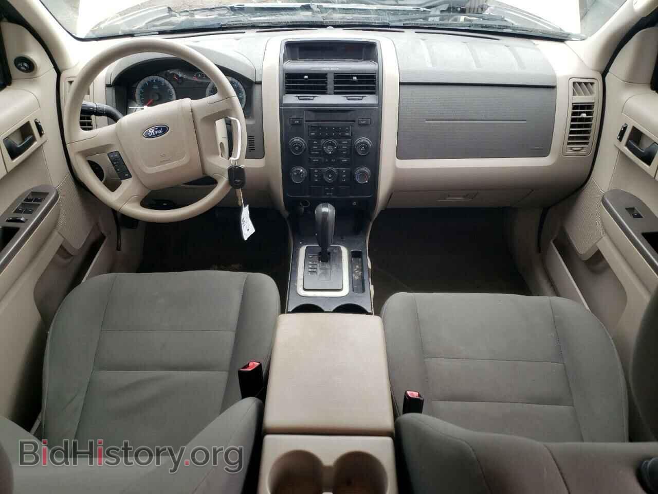 2010 FORD ESCAPE - VIN: 1FMCU0C73AKB27644 - Фото 8