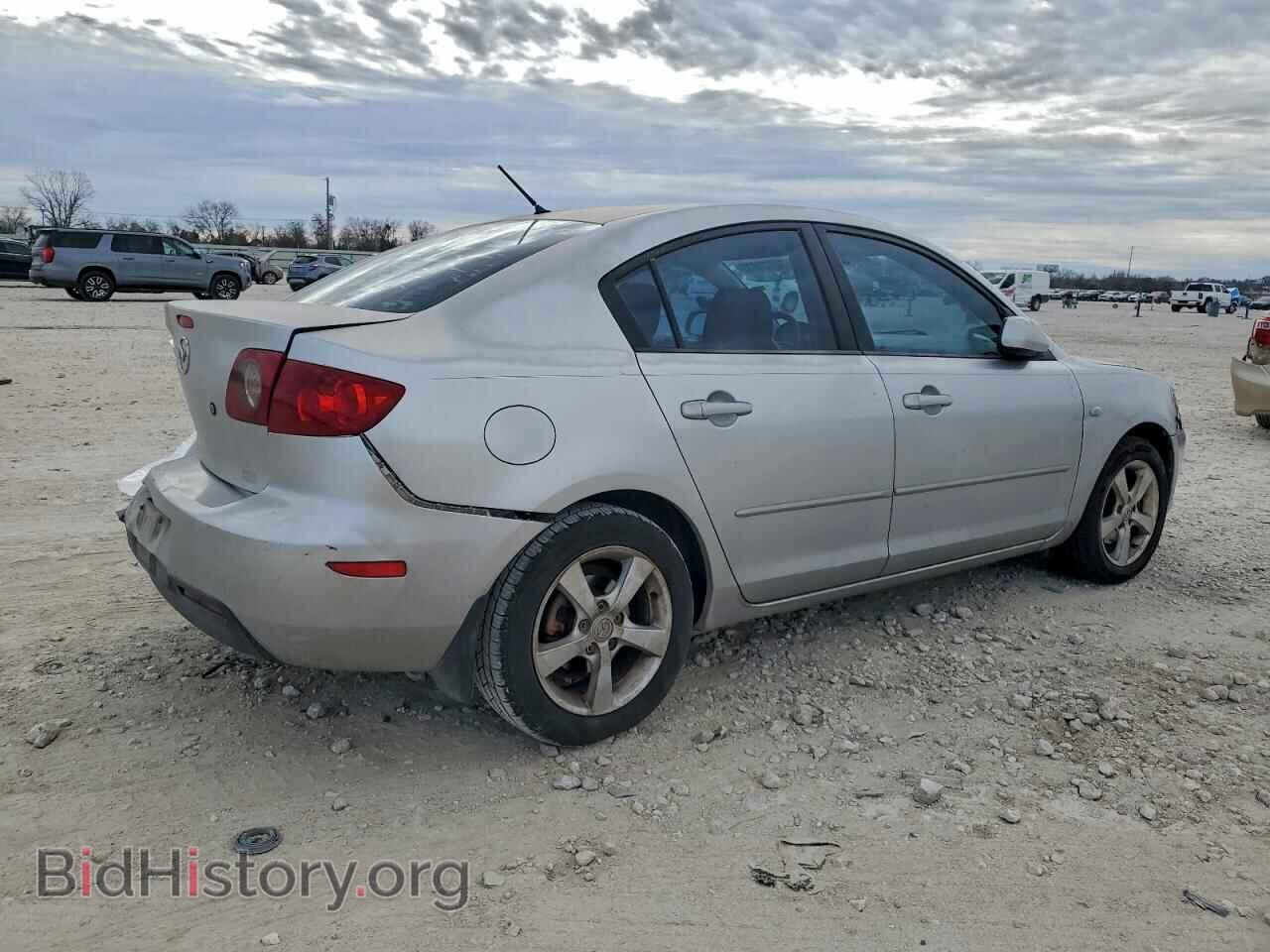 2005 MAZDA 3 - VIN: JM1BK32F351346762 - Фото 3