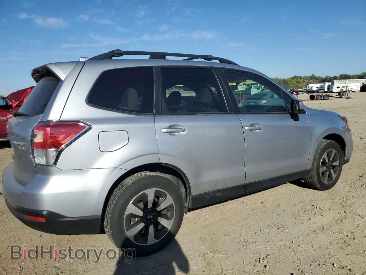 2017 SUBARU FORESTER - VIN: JF2SJAEC4HH803634 - Фото 3