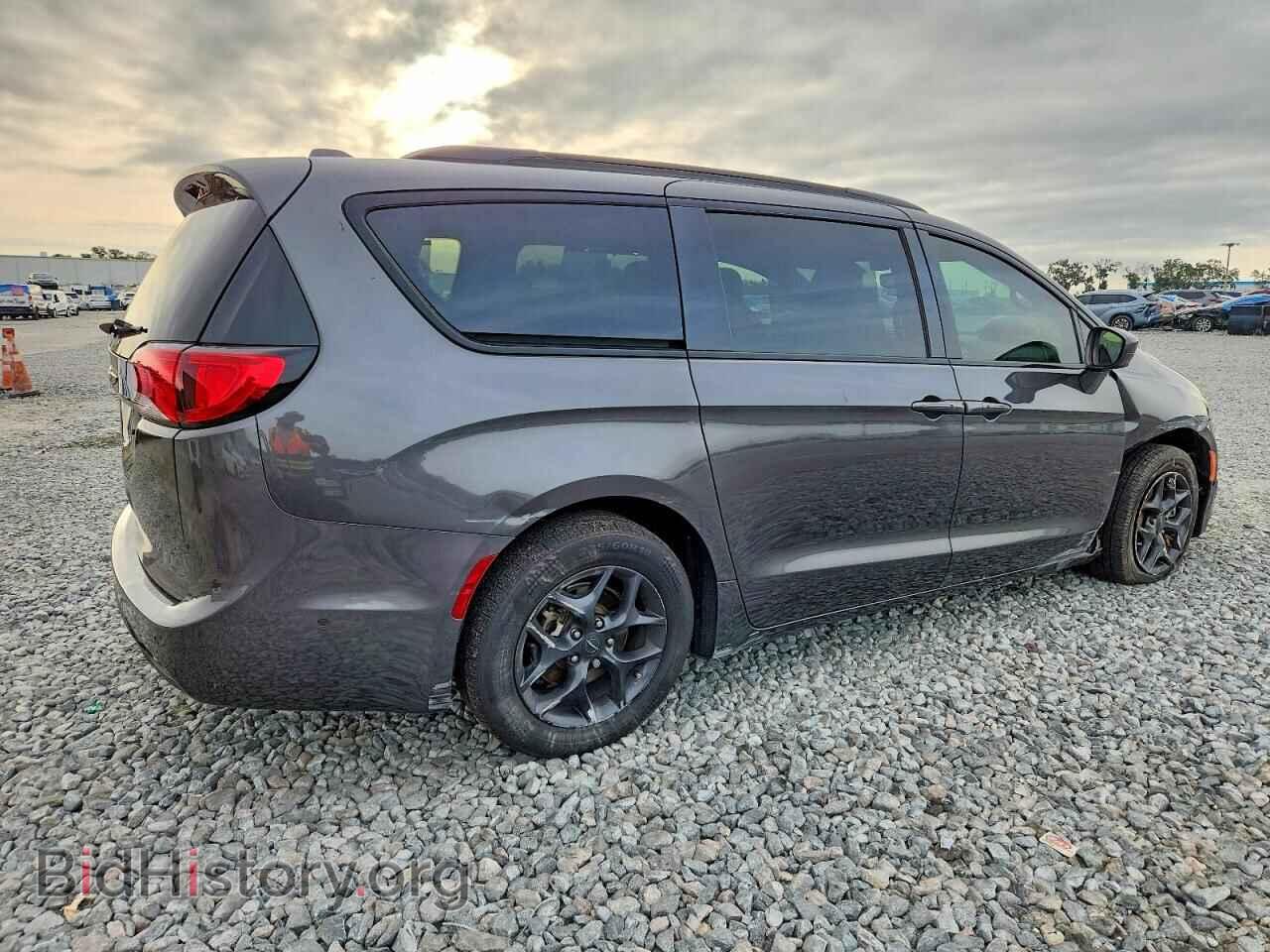 2020 CHRYSLER PACIFICA - VIN: 2C4RC1EG8LR200483 - Фото 3