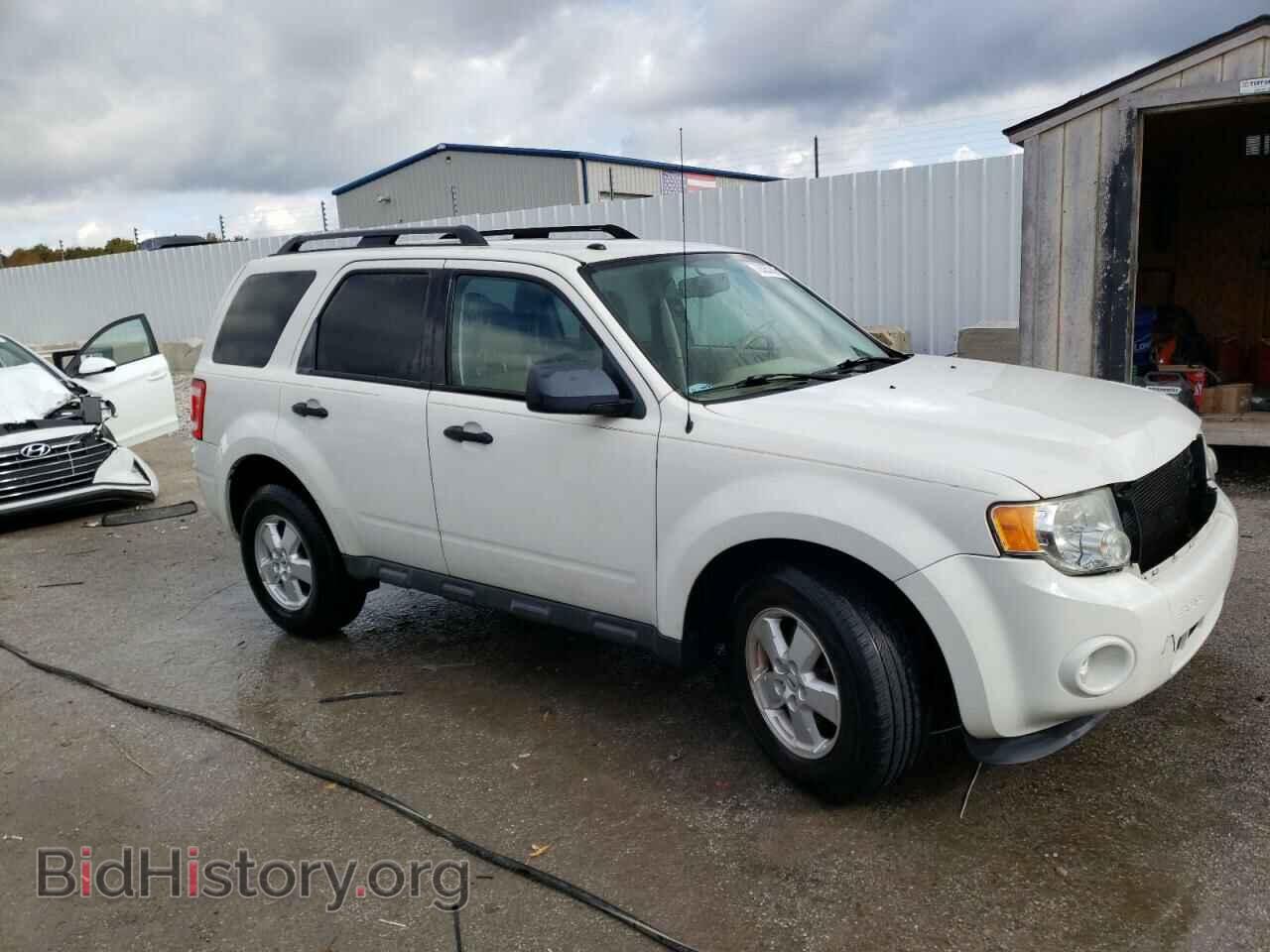 2010 FORD ESCAPE - VIN: 1FMCU0D73AKA30197 - Фото 4