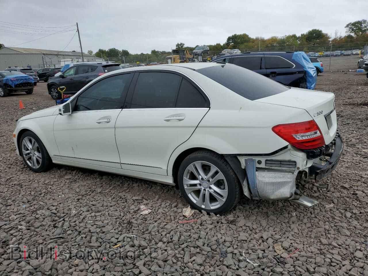 2012 MERCEDES-BENZ C-CLASS - VIN: WDDGF8BB5CA690813 - Фото 2