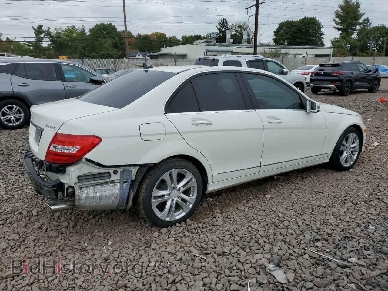 2012 MERCEDES-BENZ C-CLASS - VIN: WDDGF8BB5CA690813 - Фото 3