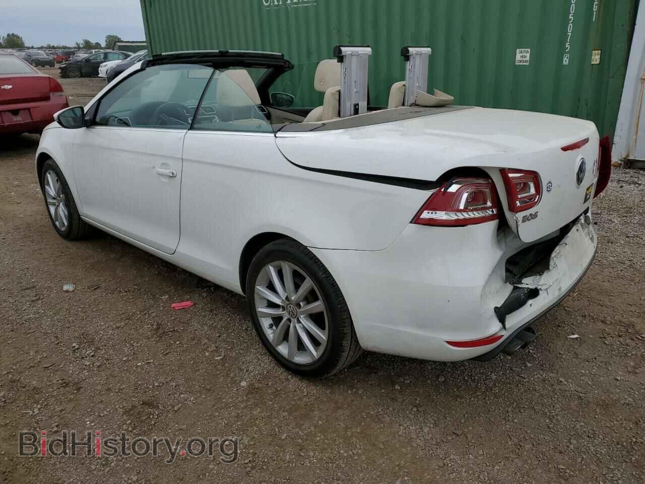 2014 VOLKSWAGEN EOS - VIN: WVWBW8AH3EV001972 - Фото 2