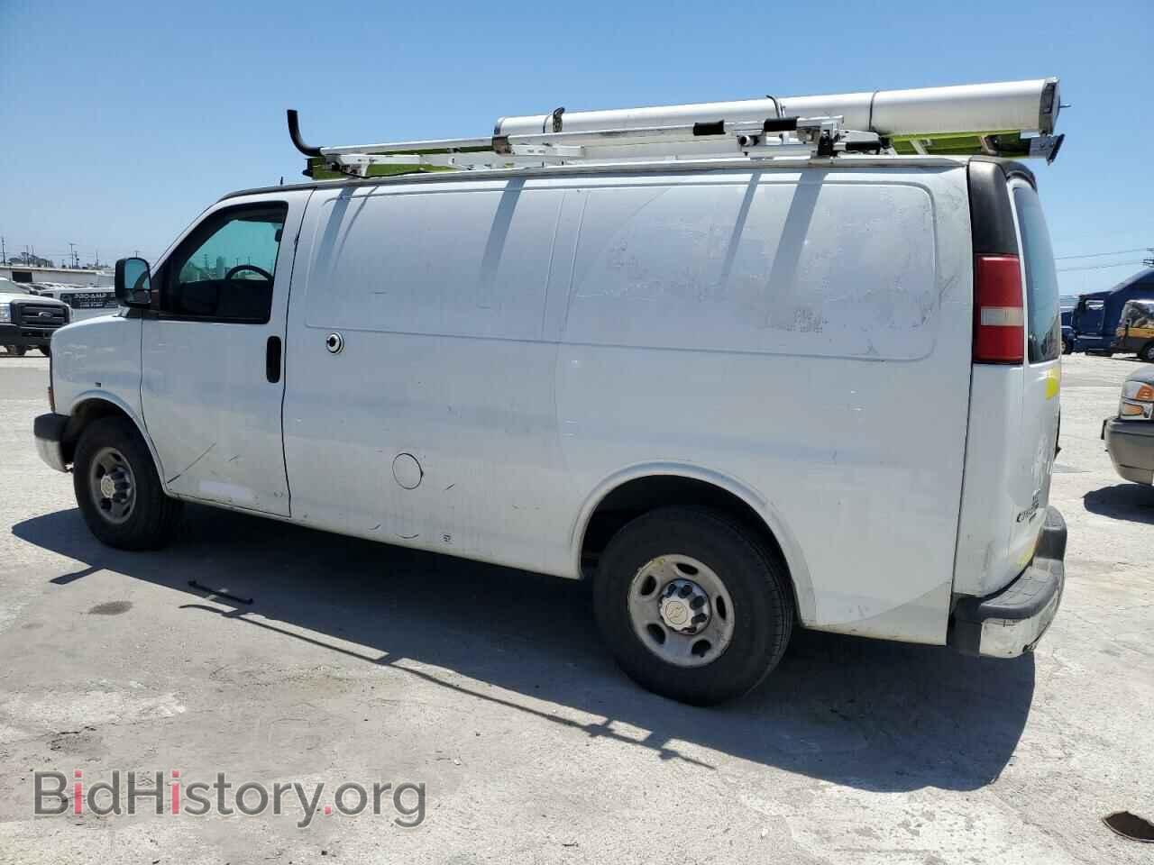 2014 CHEVROLET EXPRESS - VIN: 1GCWGFCB2E1122236 - Фото 2