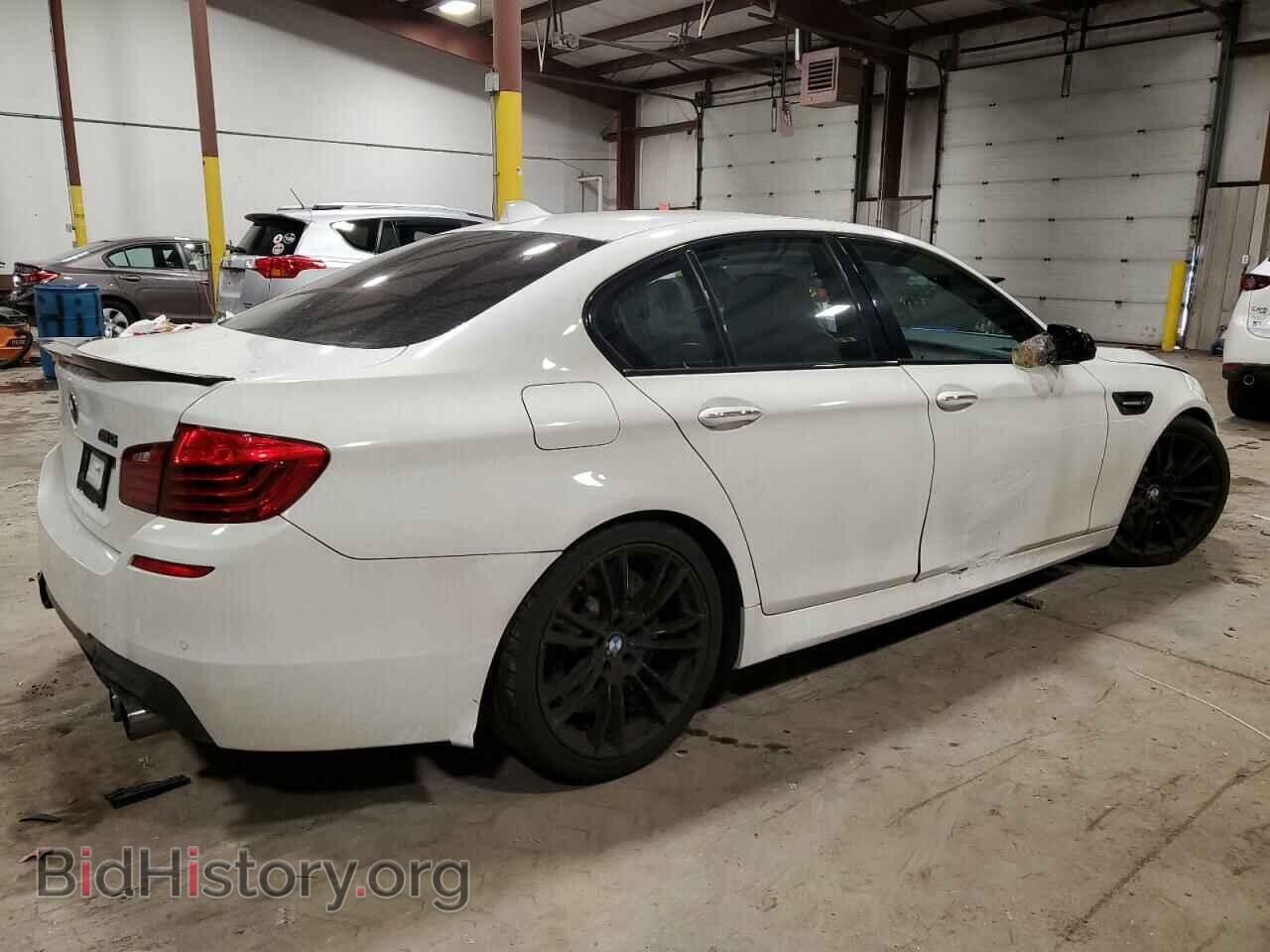 2016 BMW M5 - VIN: WBSFV9C51GG343479 - Фото 3