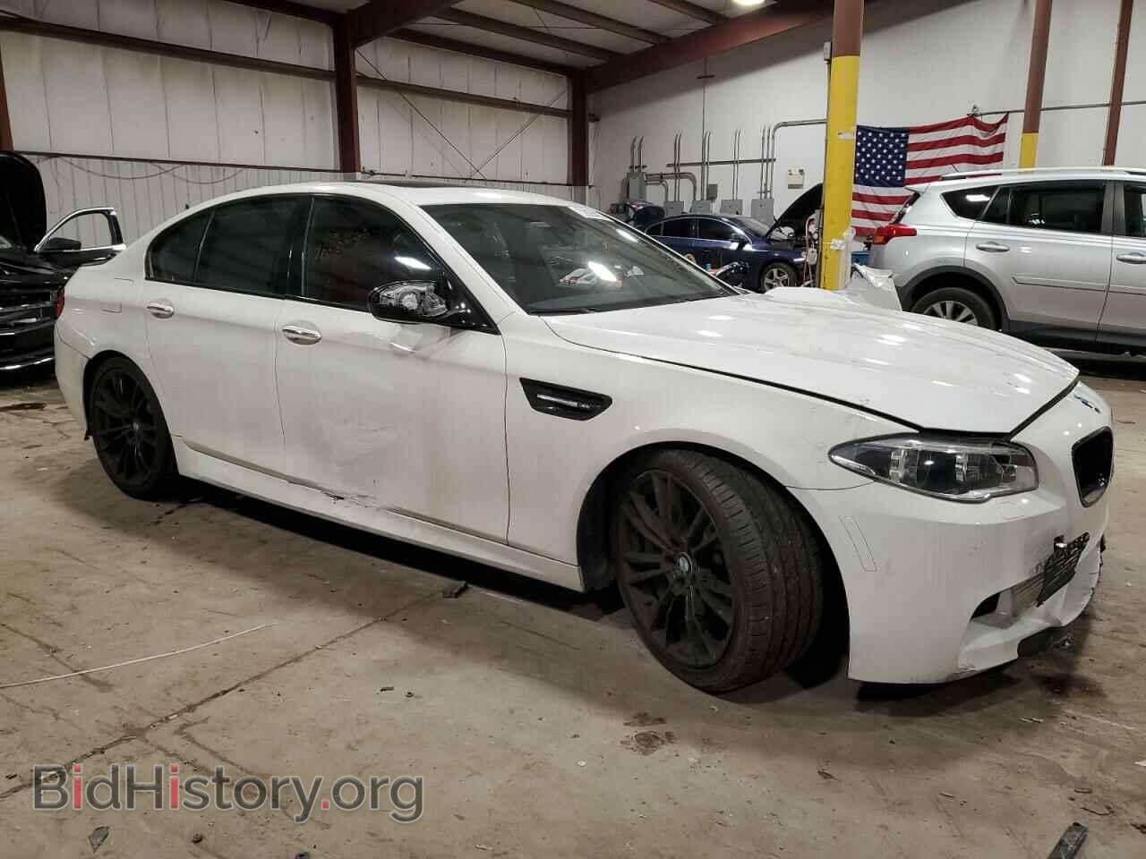 2016 BMW M5 - VIN: WBSFV9C51GG343479 - Фото 4