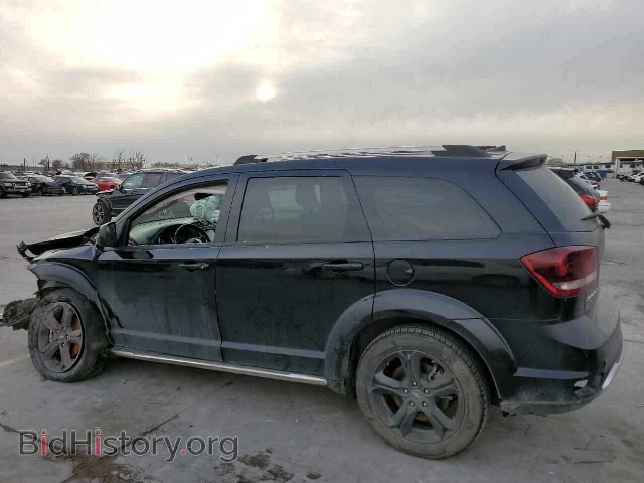 2019 DODGE JOURNEY - VIN: 3C4PDCGGXKT857763 - Фото 2
